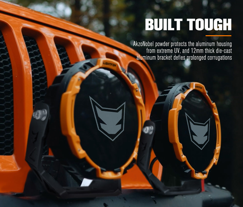 ไฟขับเคลื่อน LED Lightfox ขนาด 9 นิ้ว ความสว่าง 1 ลักซ์ ที่ระยะ 1,655 เมตร มาตรฐาน IP68 ความสว่าง 22,912 ลูเมนส์